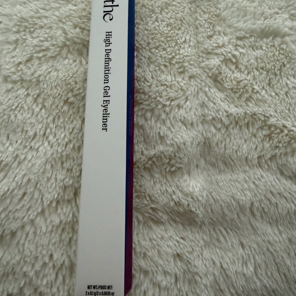 High Definition Gel Eyeliner - Black